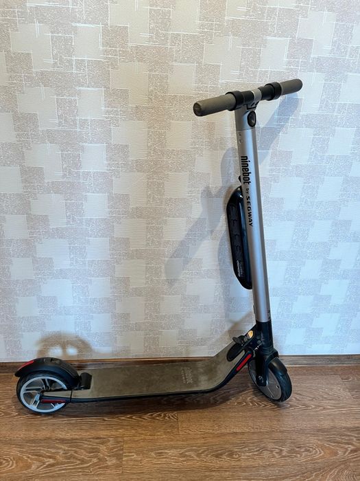 Электросамокат Ninebot