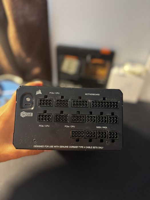Vând sursă Corsair HX1200i 80+ Platinum, 1200W – fully modular