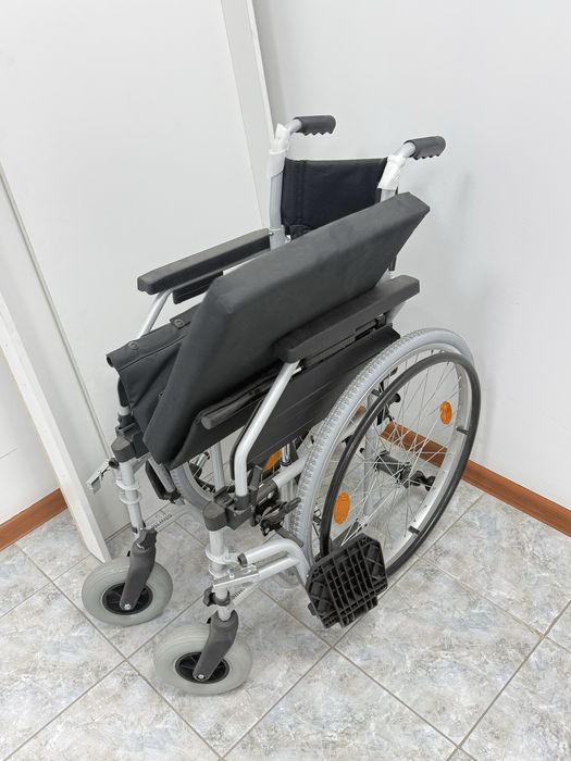 Инвалидная коляска новая