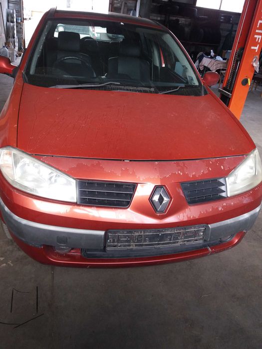 Рено Меган 2.0 бензин 2005 гр. Ямбол Промишлена зона • OLX.bg