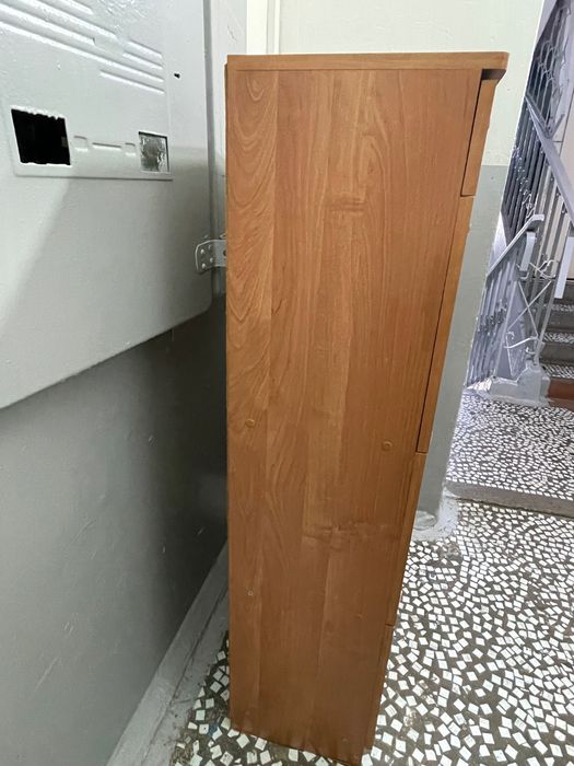 Продам обувницу в прихожую