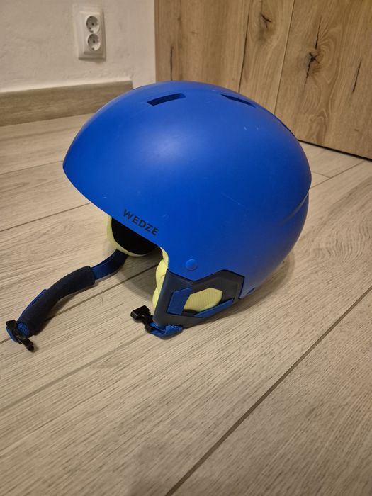 Vand clapari pentru copii si o casca