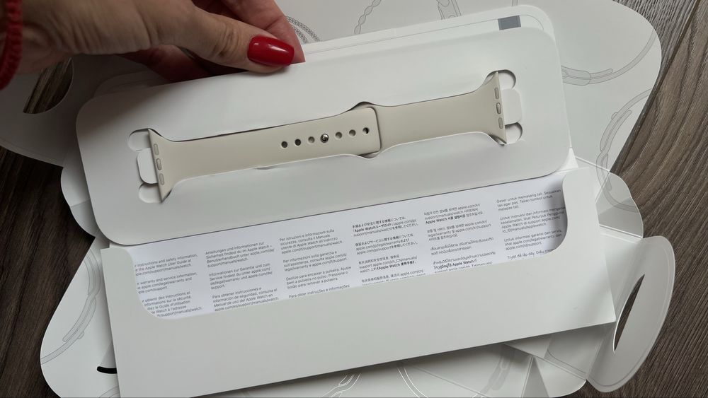 Гривна за apple watch 46mm starlight M/L