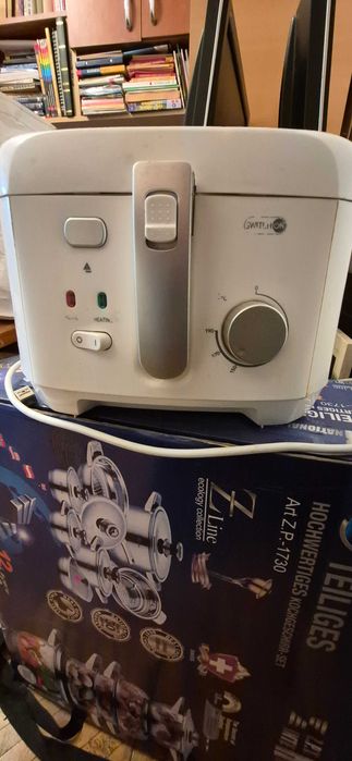 FRITEUZA usor de folosit