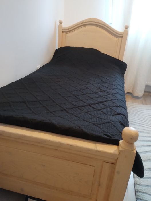 Pat de o persoană 90/200 din lemn masiv