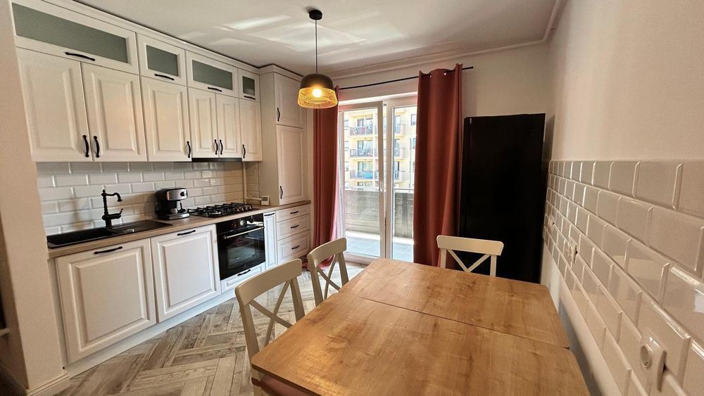 Apartament 2 camere zona coresi