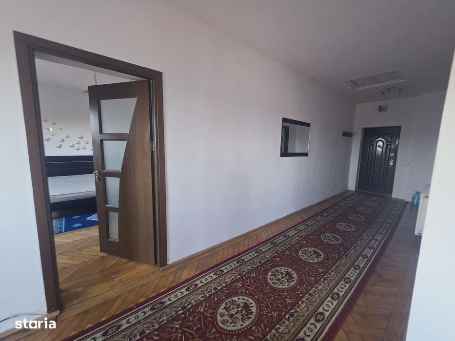 Inchiriez 2 camere str Lunga zona Complex Bartolomeu