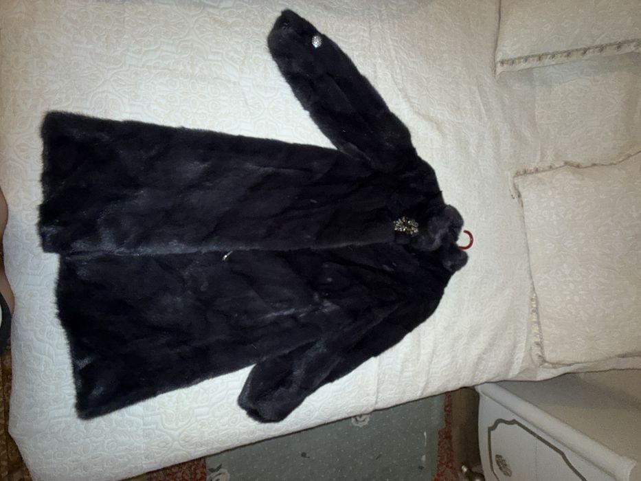 Срочно продам норкувую шубу