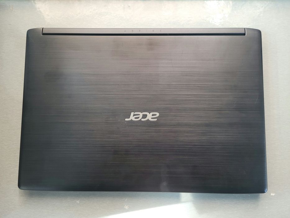 ACER Noutbuk Sotiladi: i7-8550U/8GB/256GB/1TB/MX130, 2GB