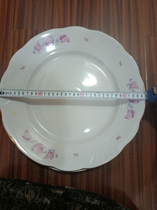 Idish tavoqlar sotiladi 100.000