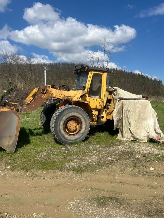 Vând motor hanomag deutz ,6 cilindrii