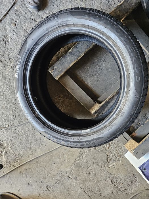 2 anvelope iarna 245 45 18 Pirelli 2021