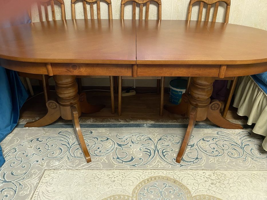 Продам стол Малайзия