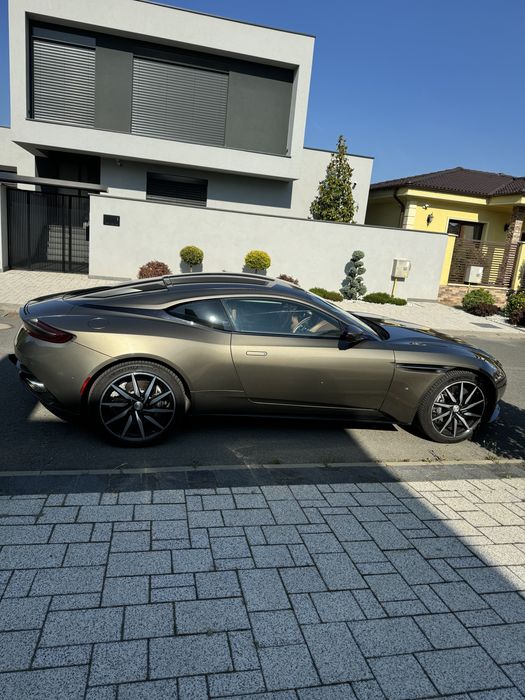 Aston martin DB11 V12 740CP variante