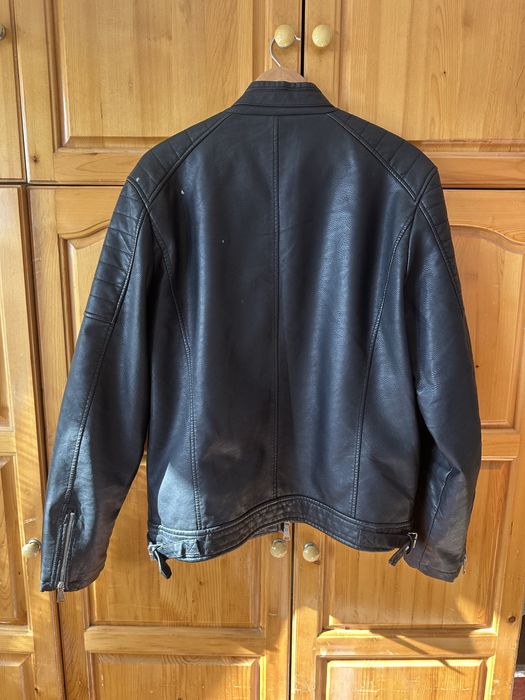 Кожено яко мъжко