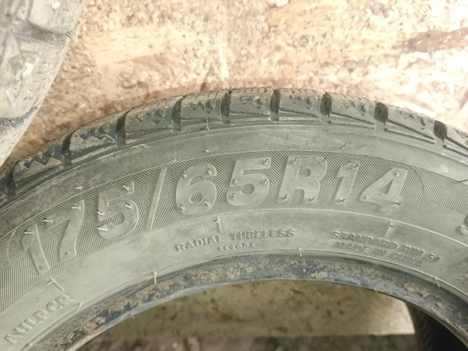 Зимние шины липучки