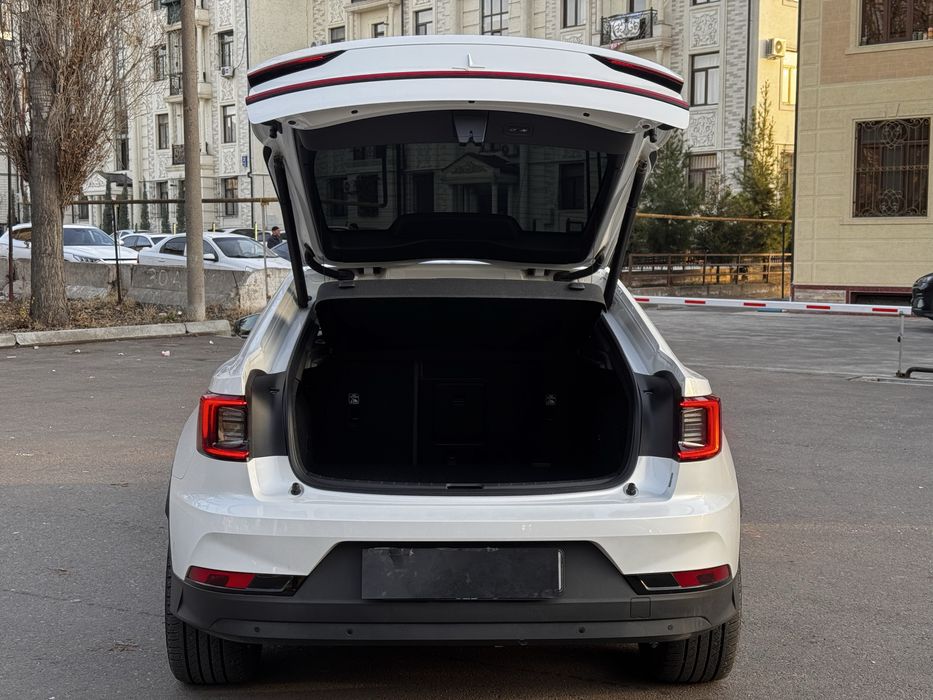 Volvo Polestar 2 2021