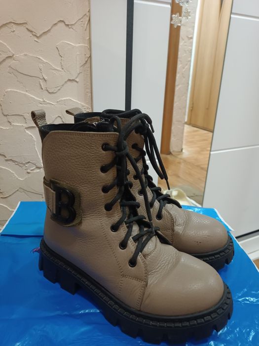 Зимние детские ботинки на девочку