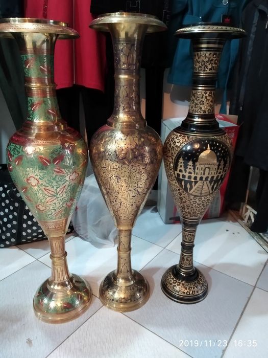 Посуда,Вазы,  Чак Чук,шоколадницы,этажерки Новая из Индии Латунь ручна