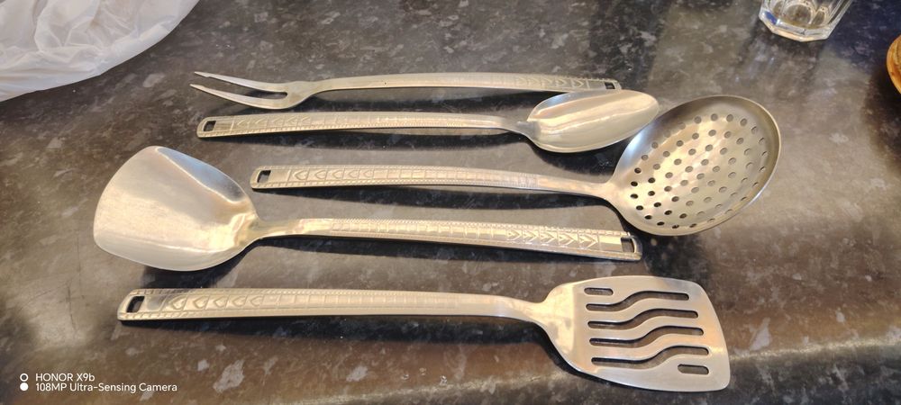 Кухонный принадлежности