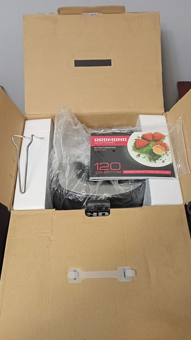 Мультиварка Redmond RMC-66