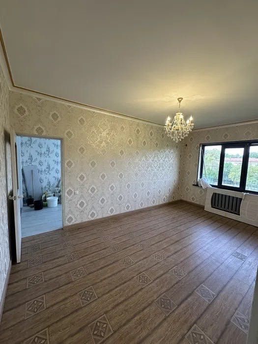 #1886

Юнусабад 15-квартал
ор-р конечка 91 автобуса