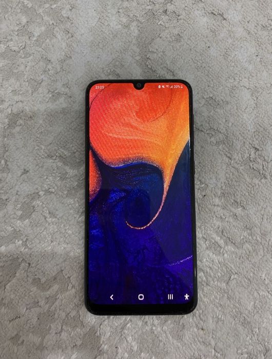 Срочно продам Самсунг А50 64/4гб оригинал