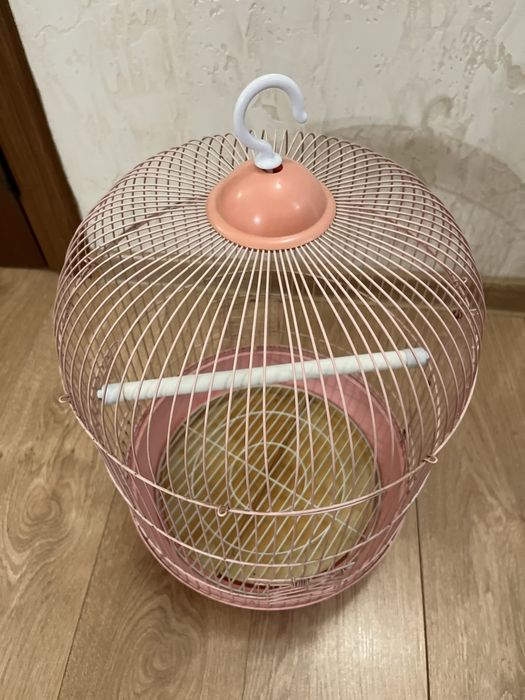 Продам клетку для попугай