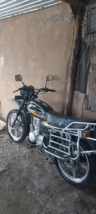 Мотоцикл Suzuki 150сс новый