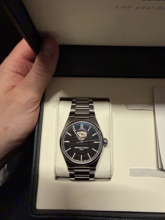 Ceas Frederique Constant Highlife