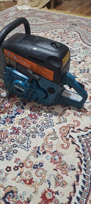 Бензорез Makita  DPC-7331