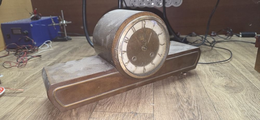 Стенни часовници