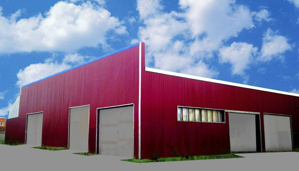 Продаётся база ФУТ СИТИ 1,5 га с ангаром