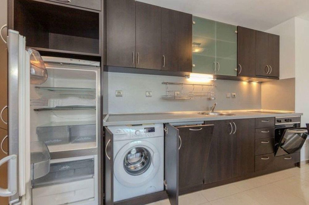 Дава се под наем Тристаен апартамент в София, Красна поляна 3 - 85 кв.м за 650 € - Снимка #2