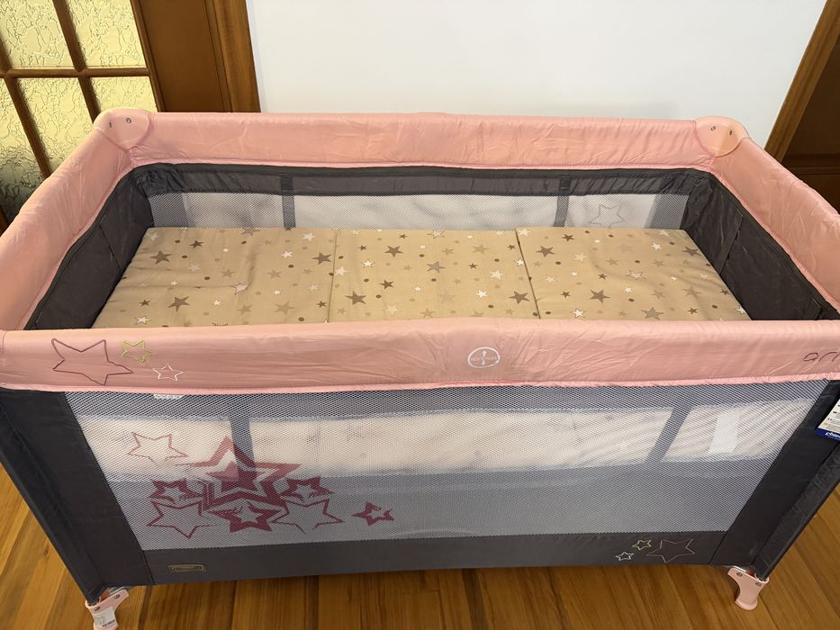 Преносима кошара със сгъваем матрак