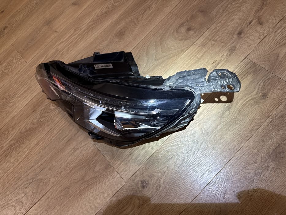 Far stanga Full Led Peugeot 3008 / 5008