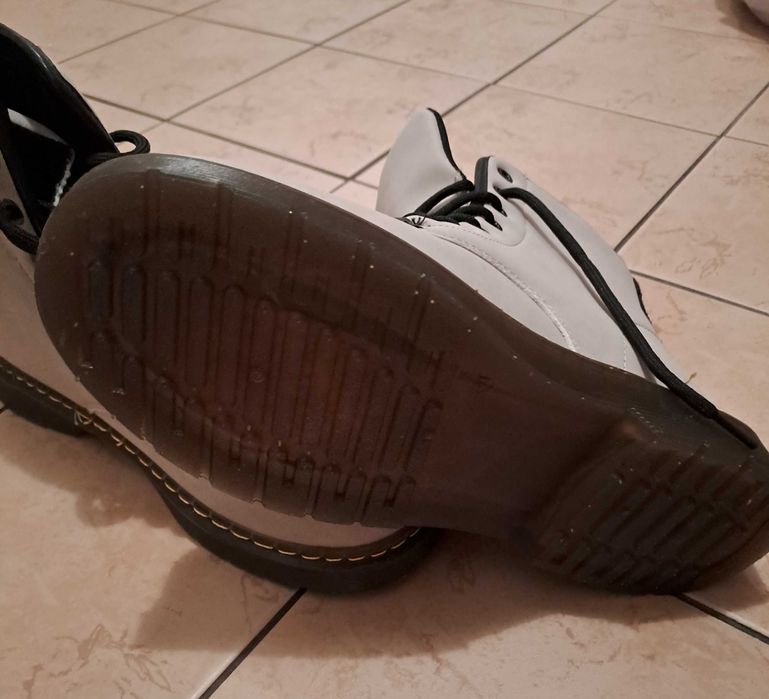 Боти Тенденз чисто нови