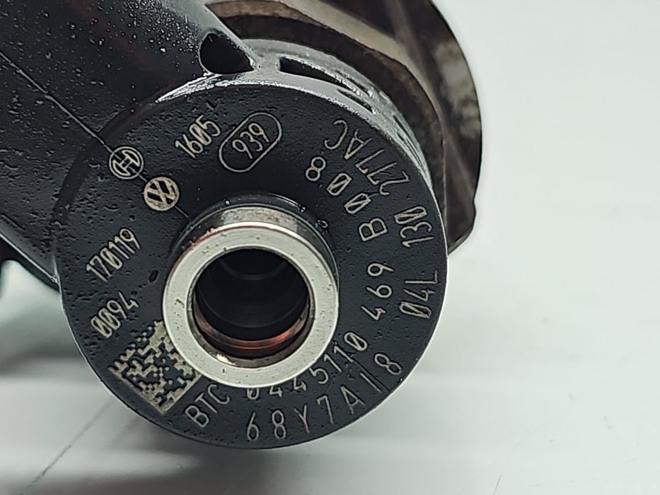 Injector Skoda Octavia 3 (5E3) [Fabr 2012-2020] 04L130277AC 2.0 TDI CR