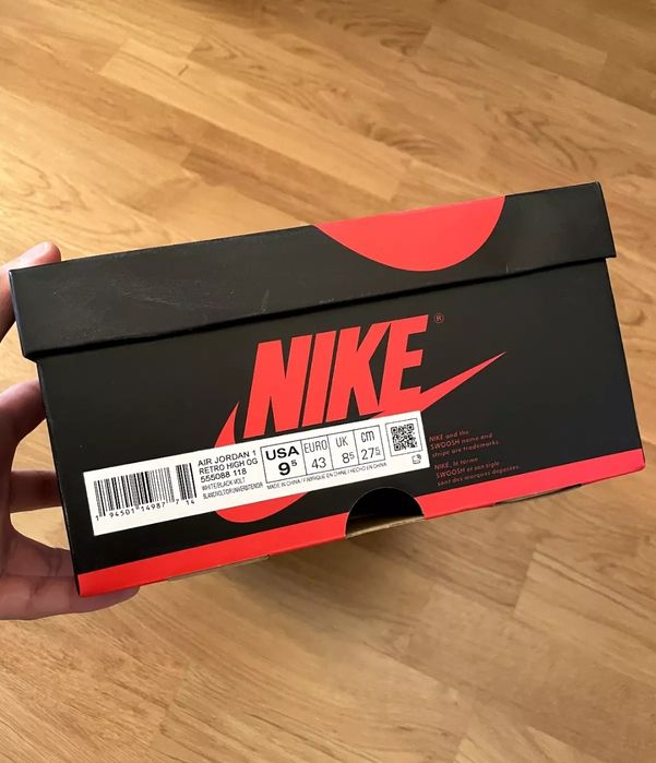 Nike Air Jordan 1 Retro High Volt 43