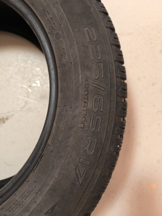 Гуми за джип 225/65R17