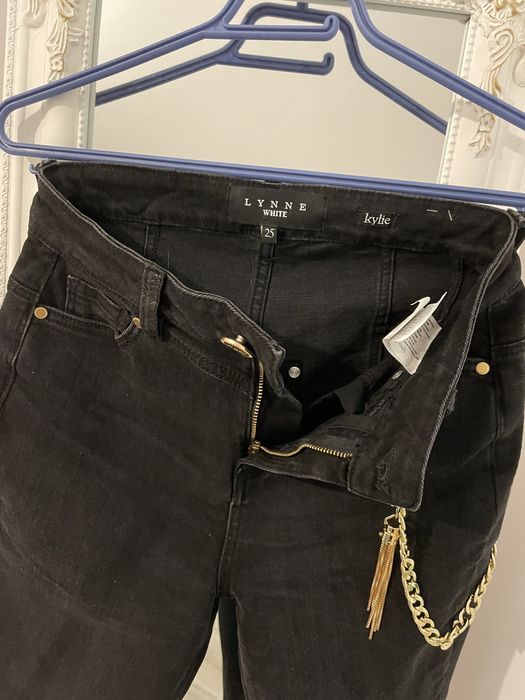Blugi negri Lynne