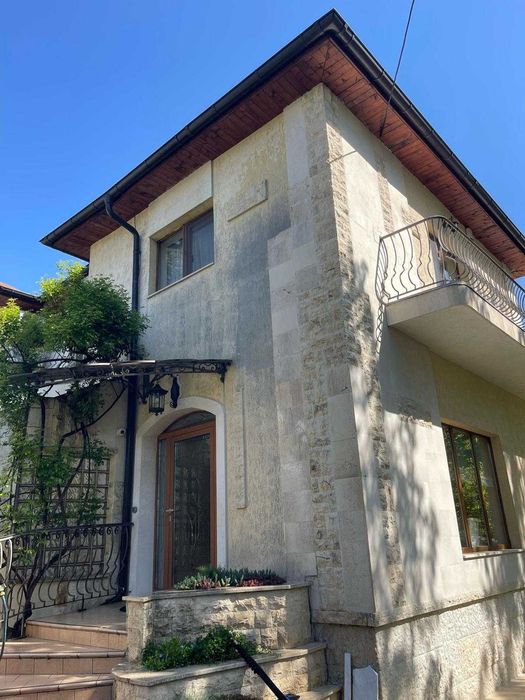 Servicii profesionale de curatare fatada | decorativa, sticla, alucobond, panouri sandwich