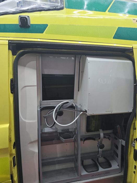 Mercedes Vito 119cdi 4*4 Ambulanta