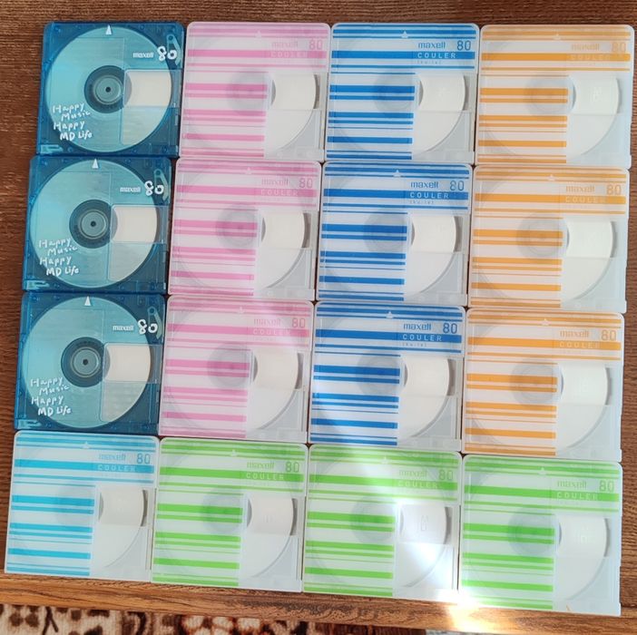 Лот из 16 md maxell 80m.