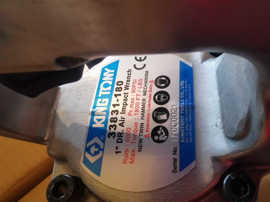 Пневматичен Гайковерт