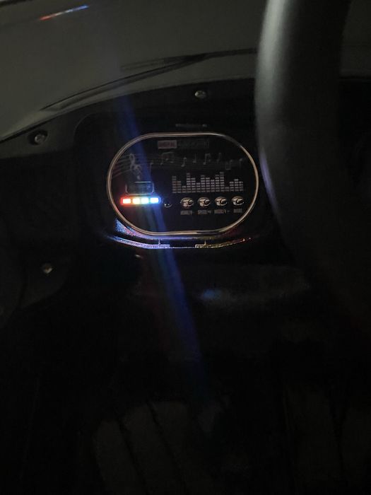 Детская машина мэрс