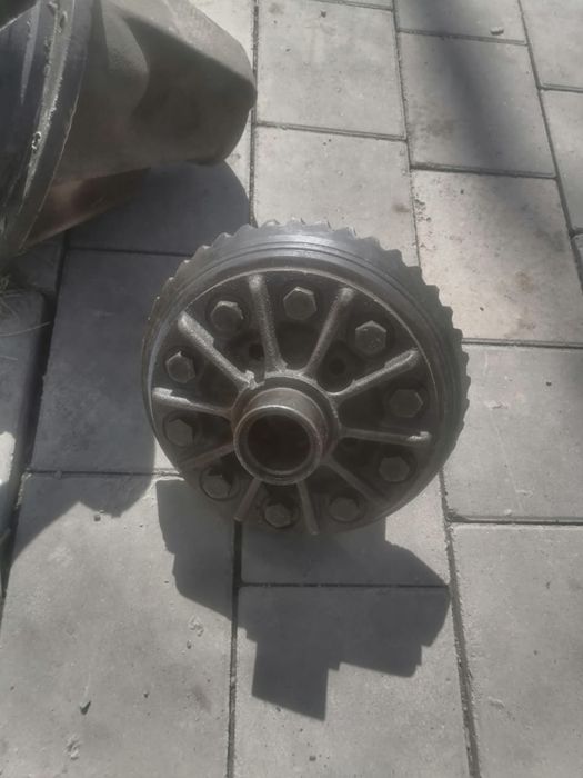 Продам редуктор на запчасть