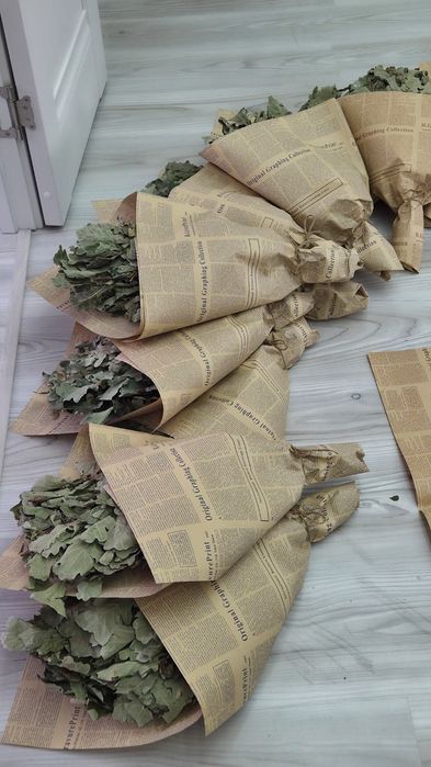 Подарочный букет из веника