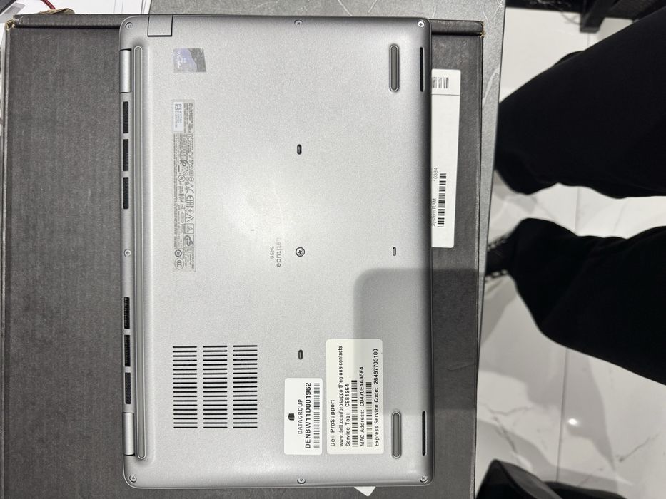 Dell latitude 5450 (год 2024)