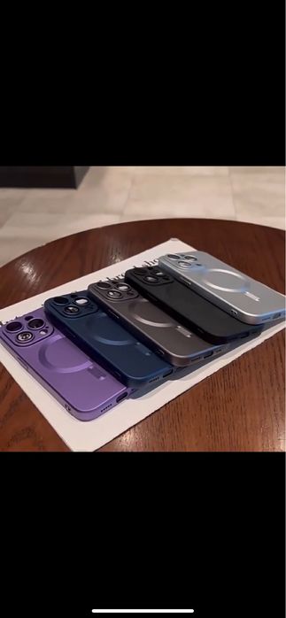 Продам чехол на 15 айфон про мах